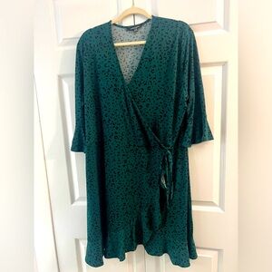 Green leopard print dress